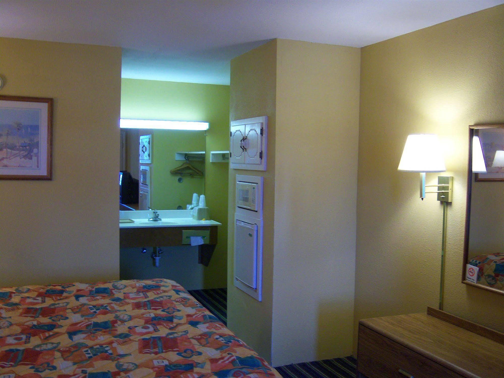 Days Inn Guntersville Extérieur photo